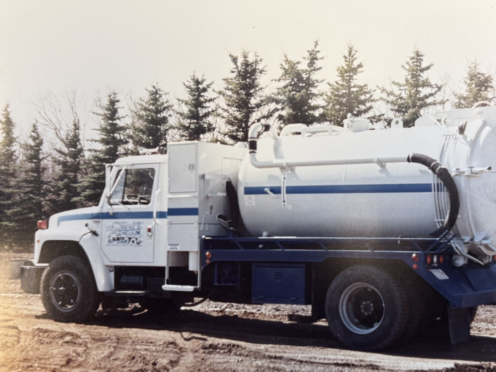 Single axle vacuum truck used for early field operations at Rene’s Vacuum